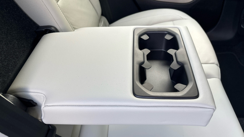 Volvo Xc40 2.0 B4P Inscription Pro 5dr Auto [7 speed] Petrol Estate